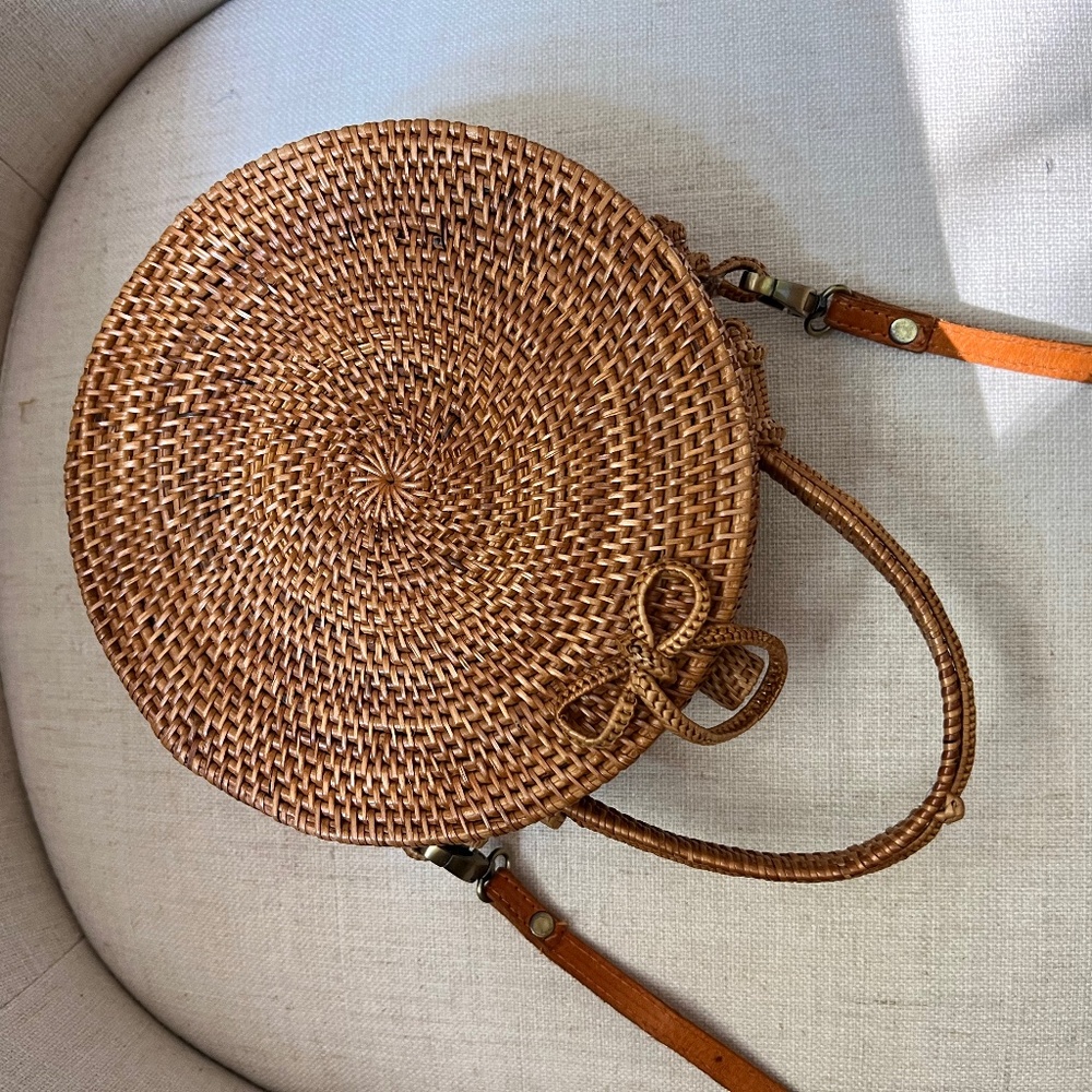 Rattan crossbody bag